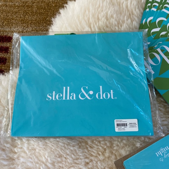 Lot of Stella & dot bags, folders and stickers - Picture 5 of 8